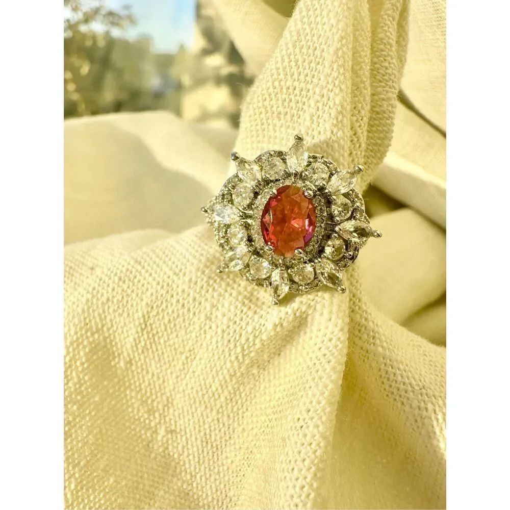 Bright red princess Cubic zirconia starburst ring  ￼